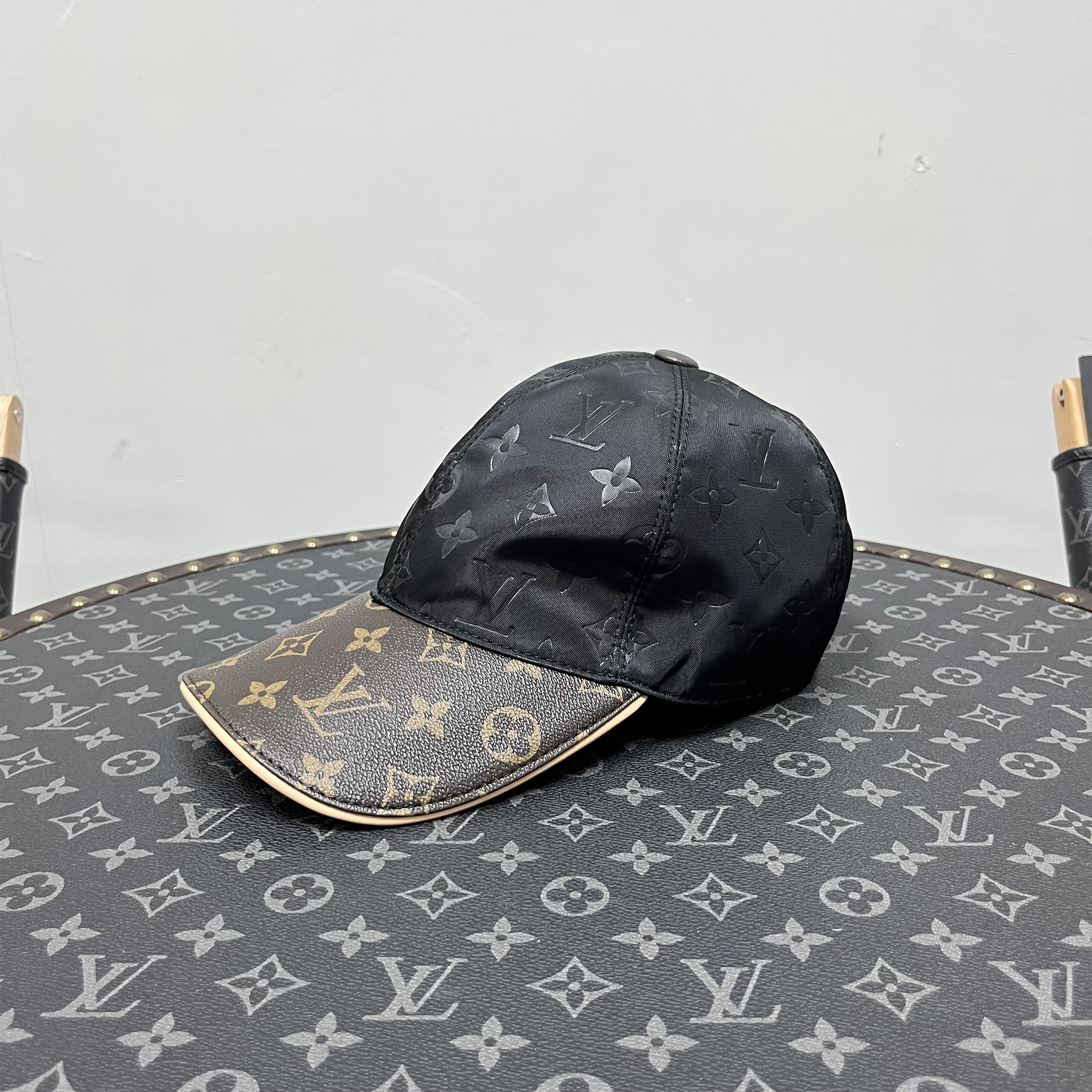 Louis Vuitton, Unisex Hat, Black - Afbeelding 2