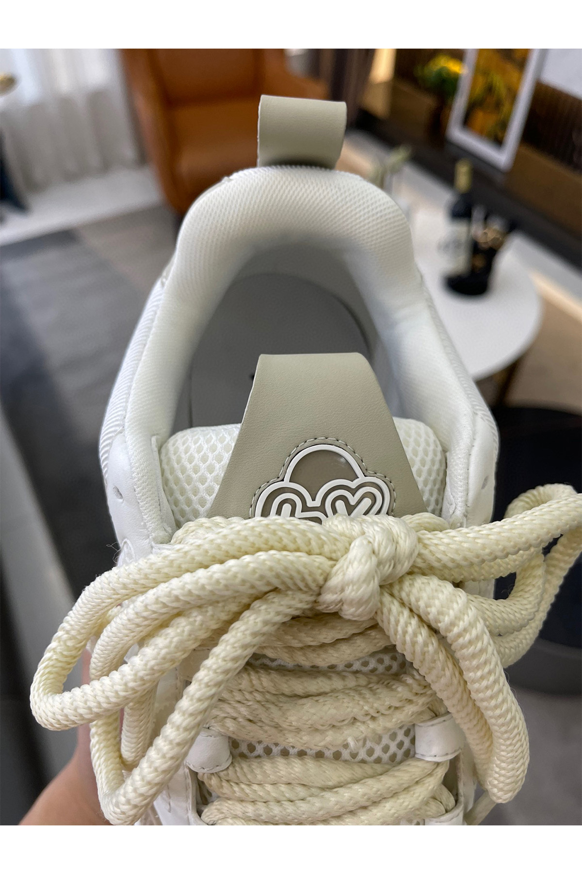 Louis Vuitton, Women's Sneaker, White - Afbeelding 5