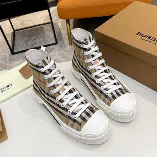 Burberry, Women's Sneaker, Camel