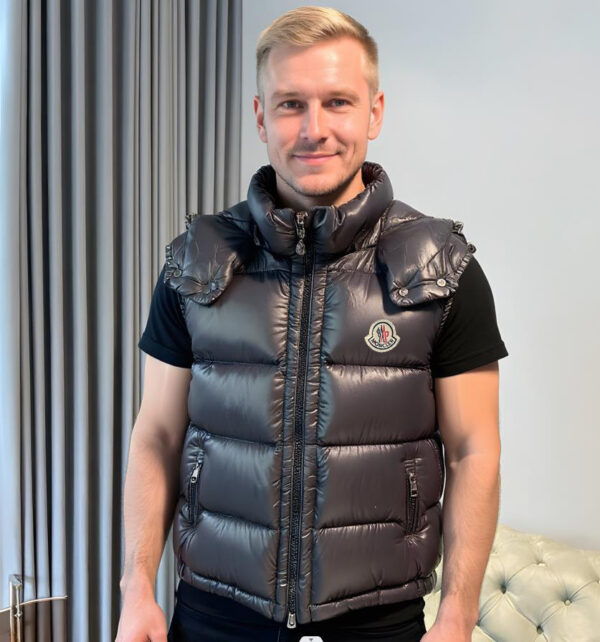 Moncler, Men's Vest, Black (101134)