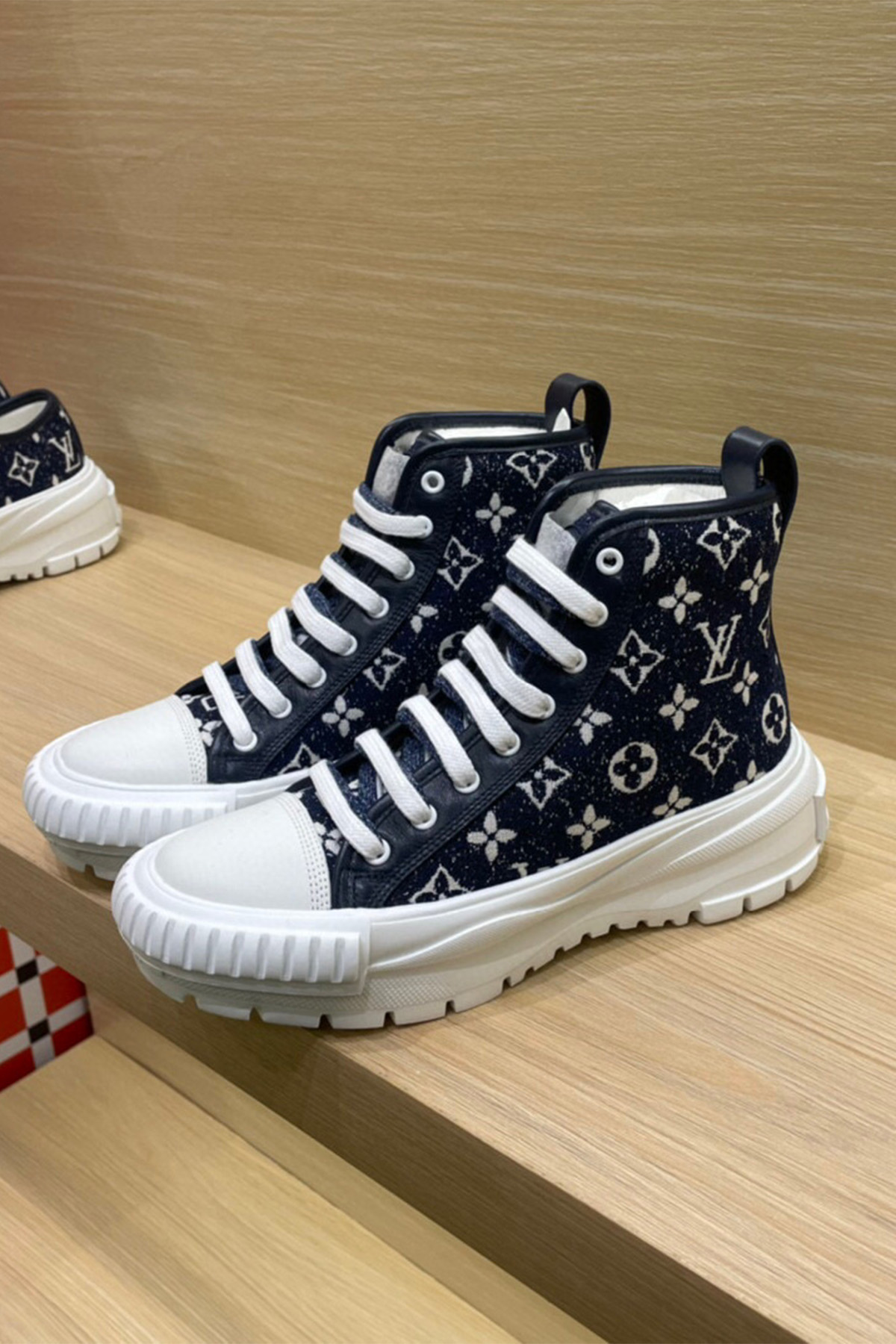 Louis Vuitton, Women's Sneaker, Navy - Afbeelding 7