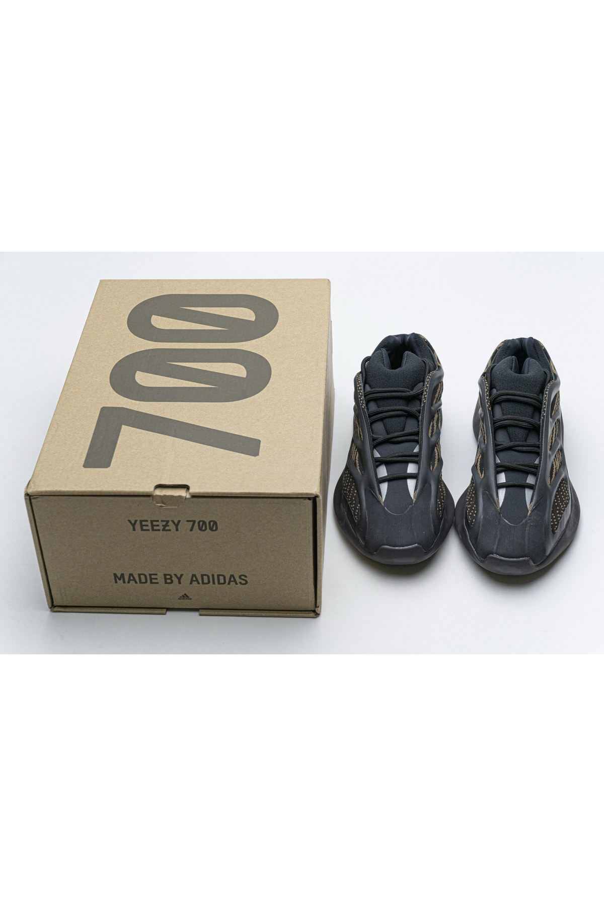 Adidas, Yeezy 700, Women's Sneaker, Black - Afbeelding 5