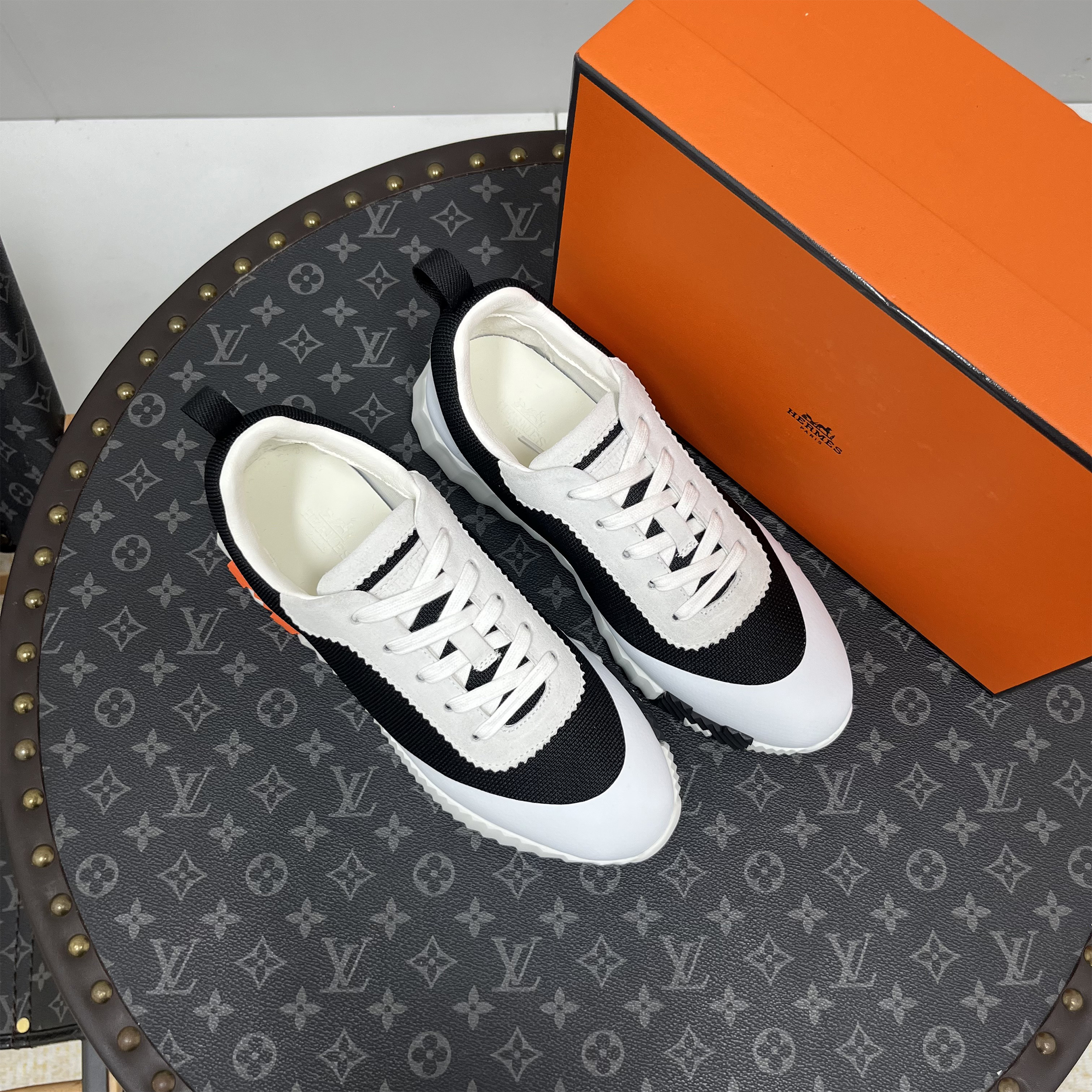 Hermes, Bouncing, Women's Sneaker, Black - Afbeelding 4