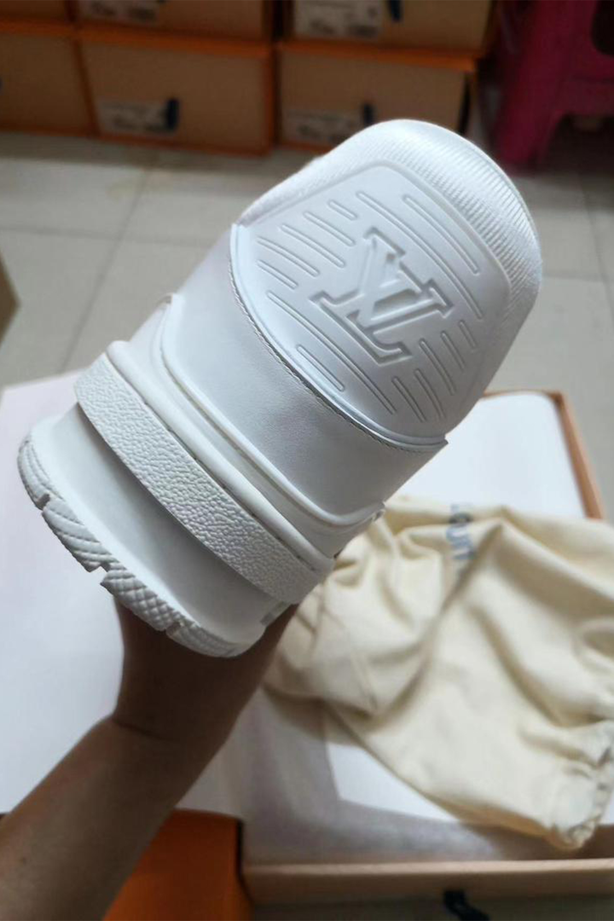 Louis Vuitton, Trainer, Women's Sneaker, White - Afbeelding 2