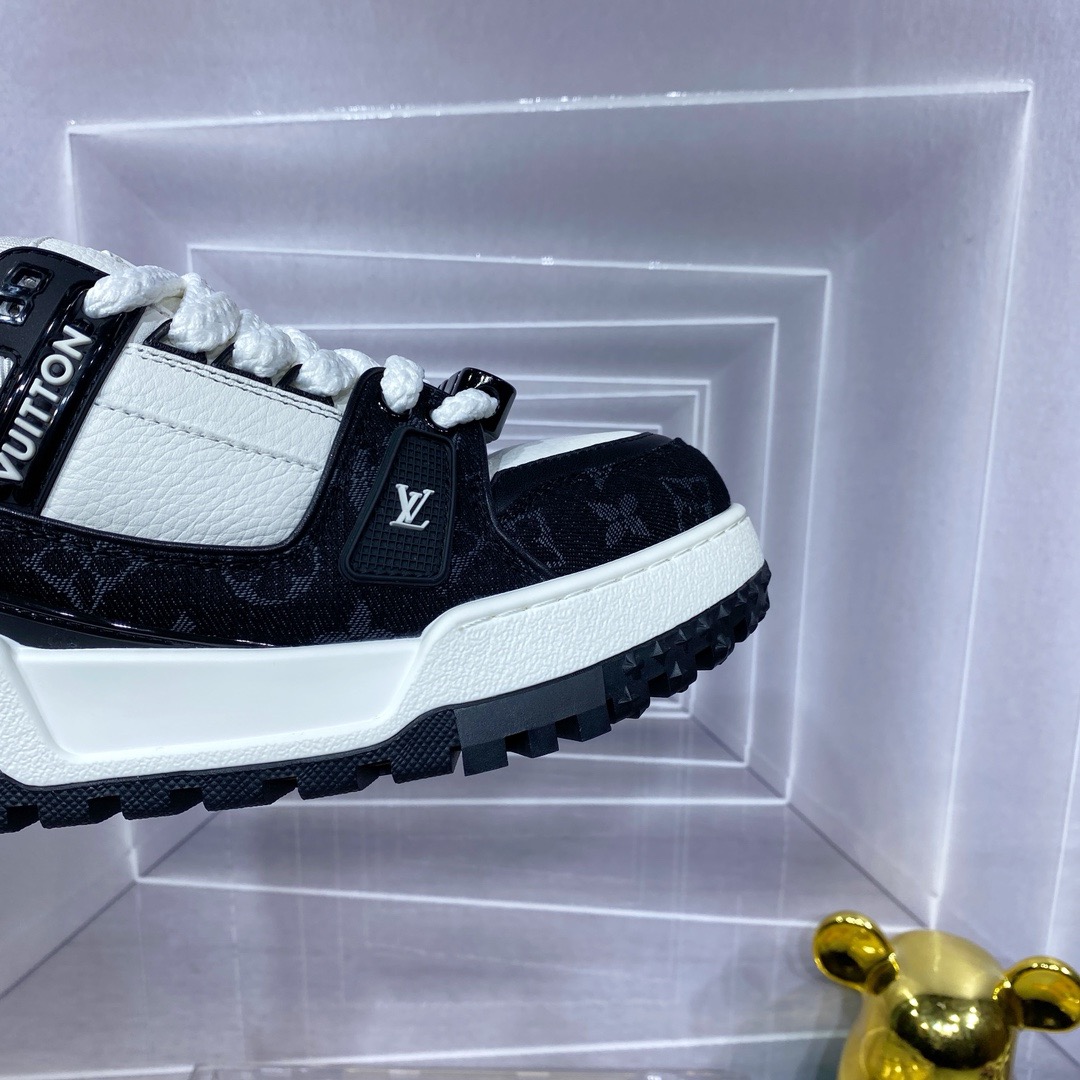 Louis Vuitton, Women's Sneaker, Black - Afbeelding 10