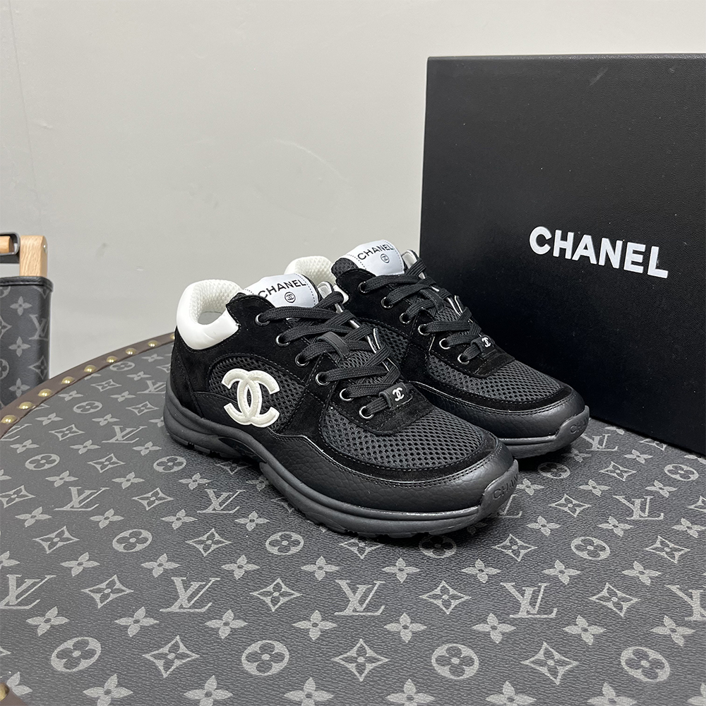 Chanel, Women's Sneaker, Black - Afbeelding 3