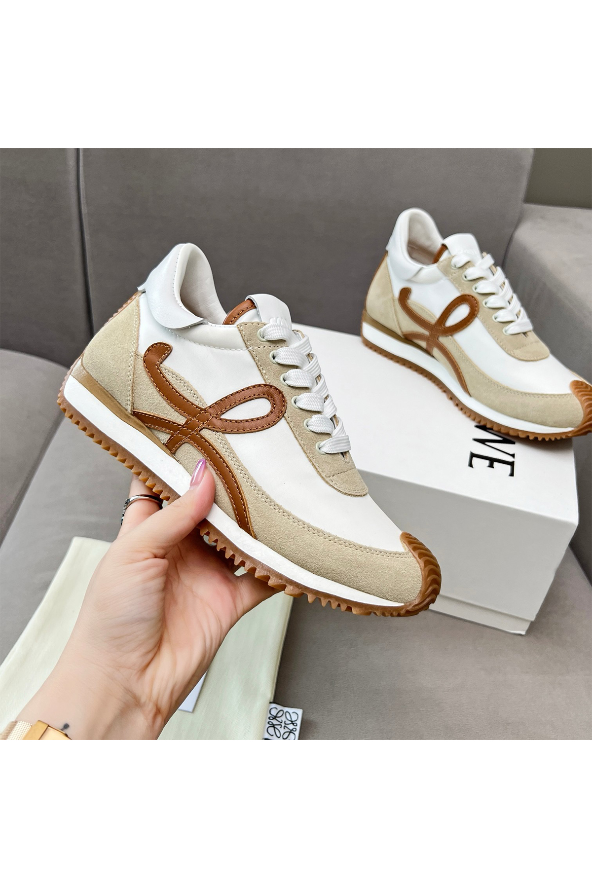 Loewe, Women's Sneaker, Beige - Afbeelding 3