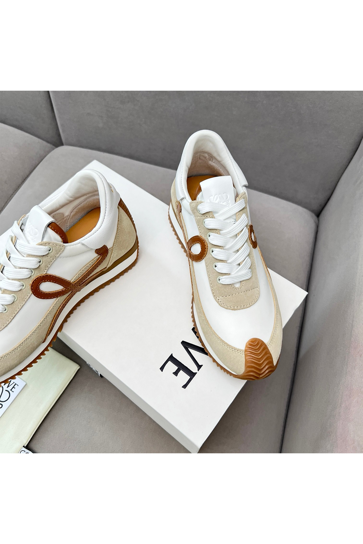 Loewe, Women's Sneaker, Beige - Afbeelding 7