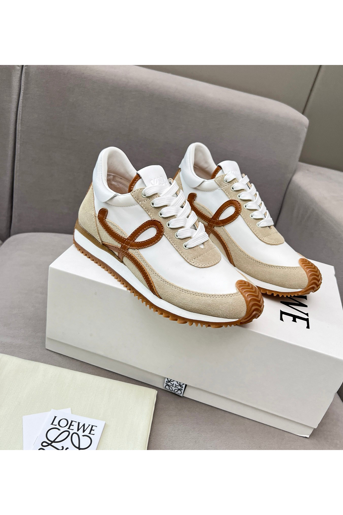 Loewe, Women's Sneaker, Beige - Afbeelding 9
