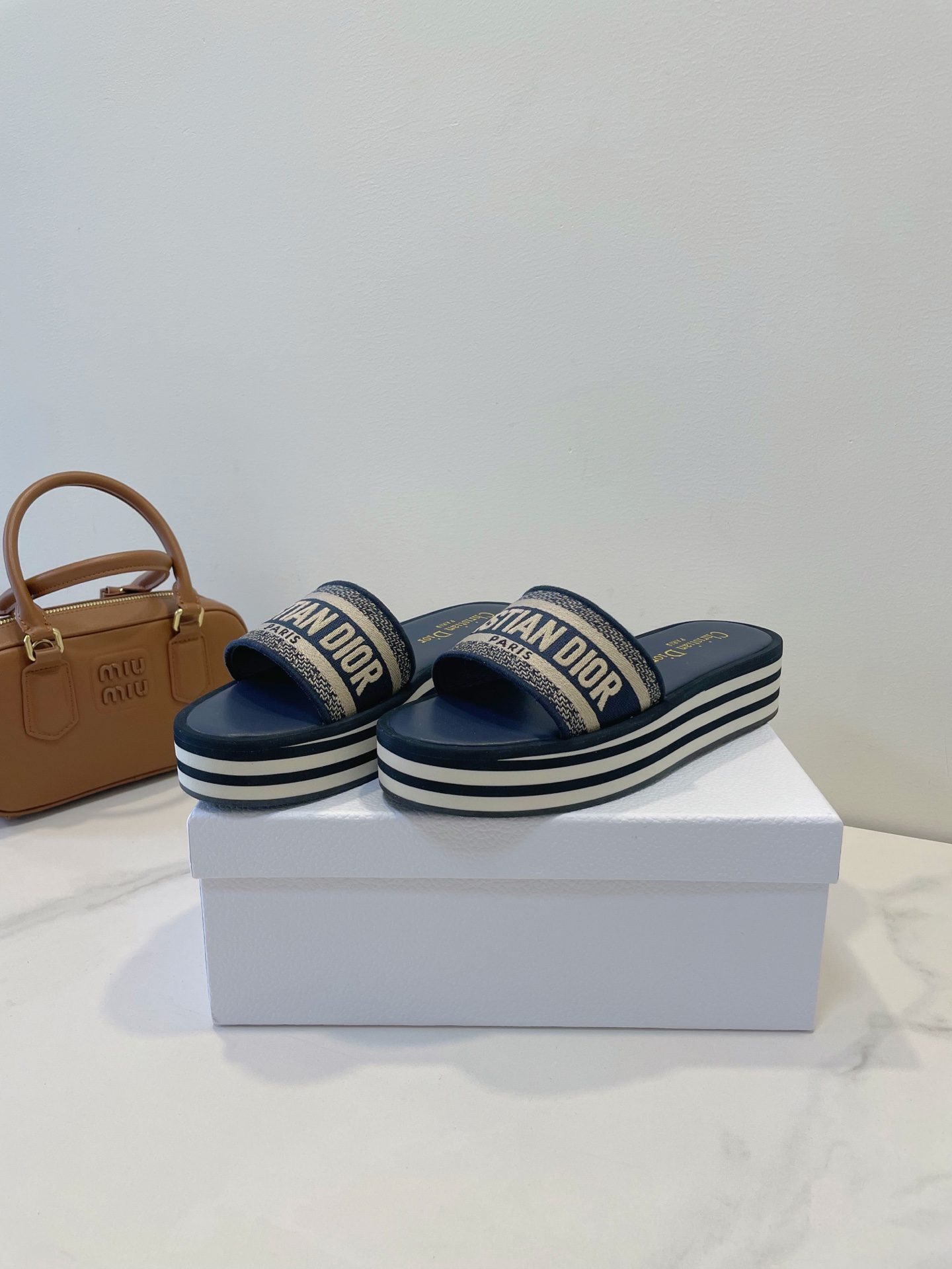 Christian Dior, Women's Slipper, Navy - Afbeelding 2