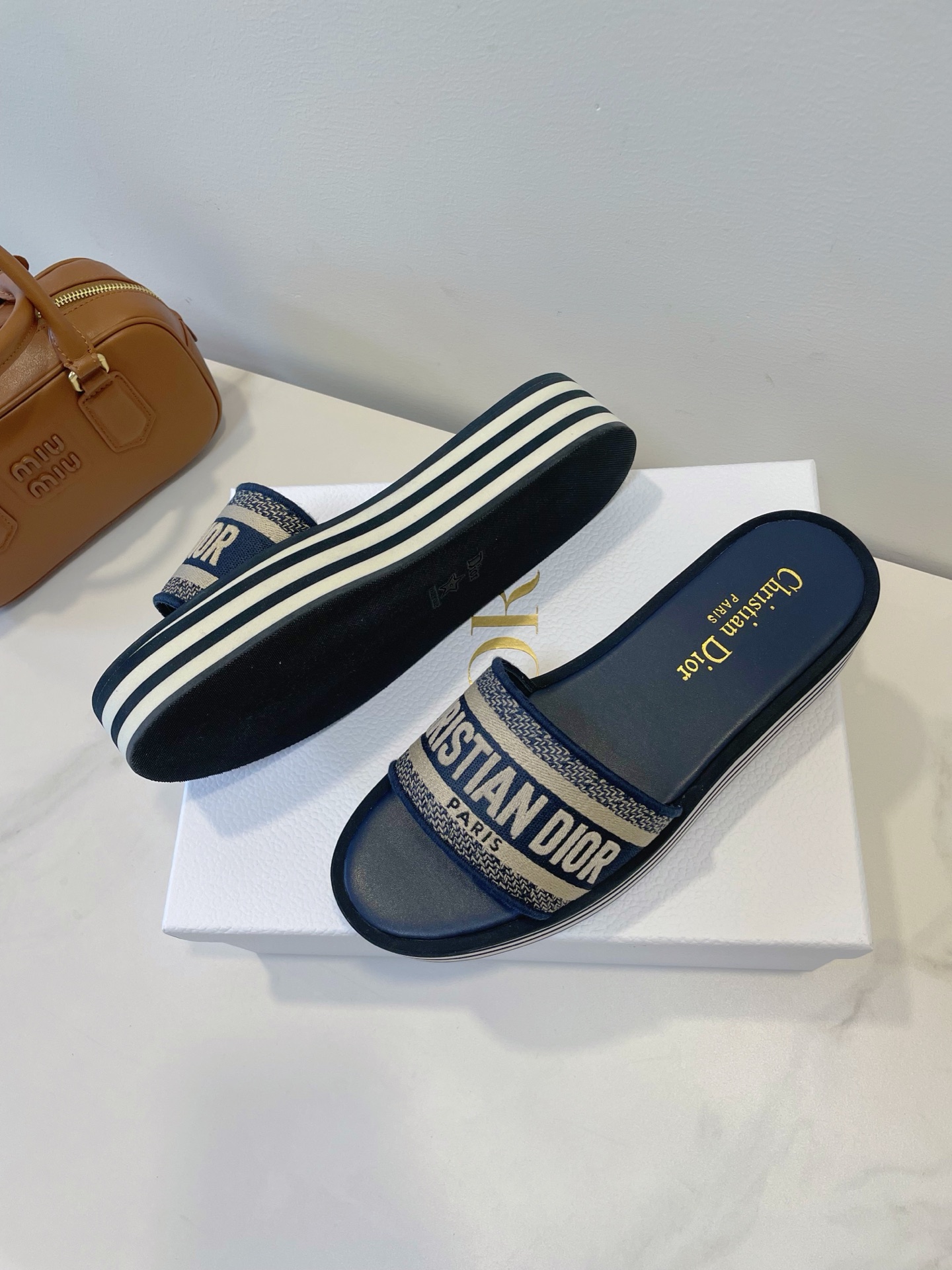 Christian Dior, Women's Slipper, Navy - Afbeelding 4