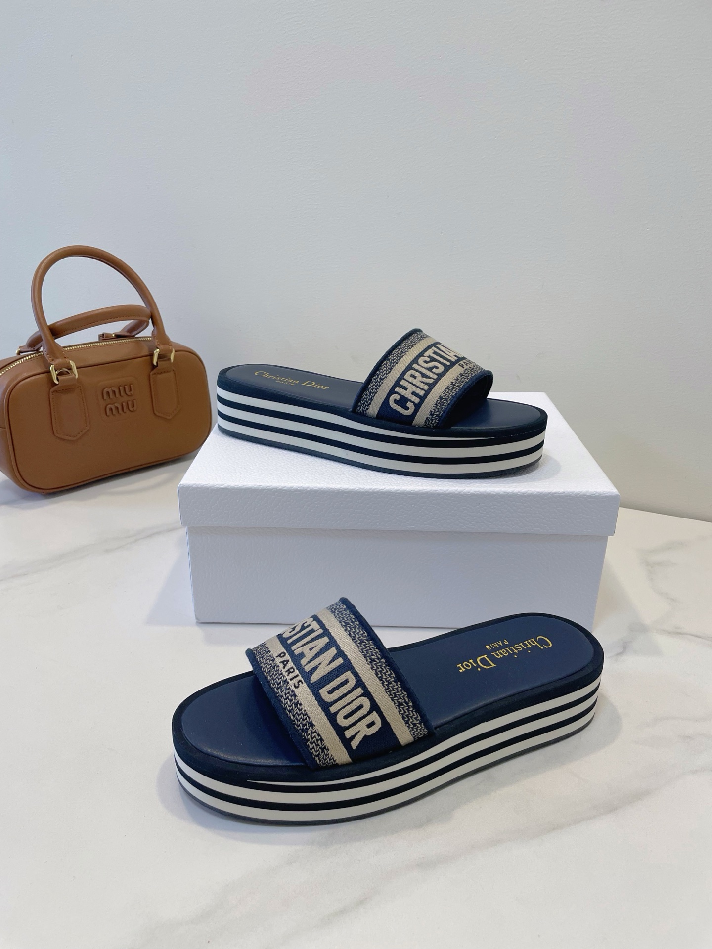 Christian Dior, Women's Slipper, Navy - Afbeelding 6
