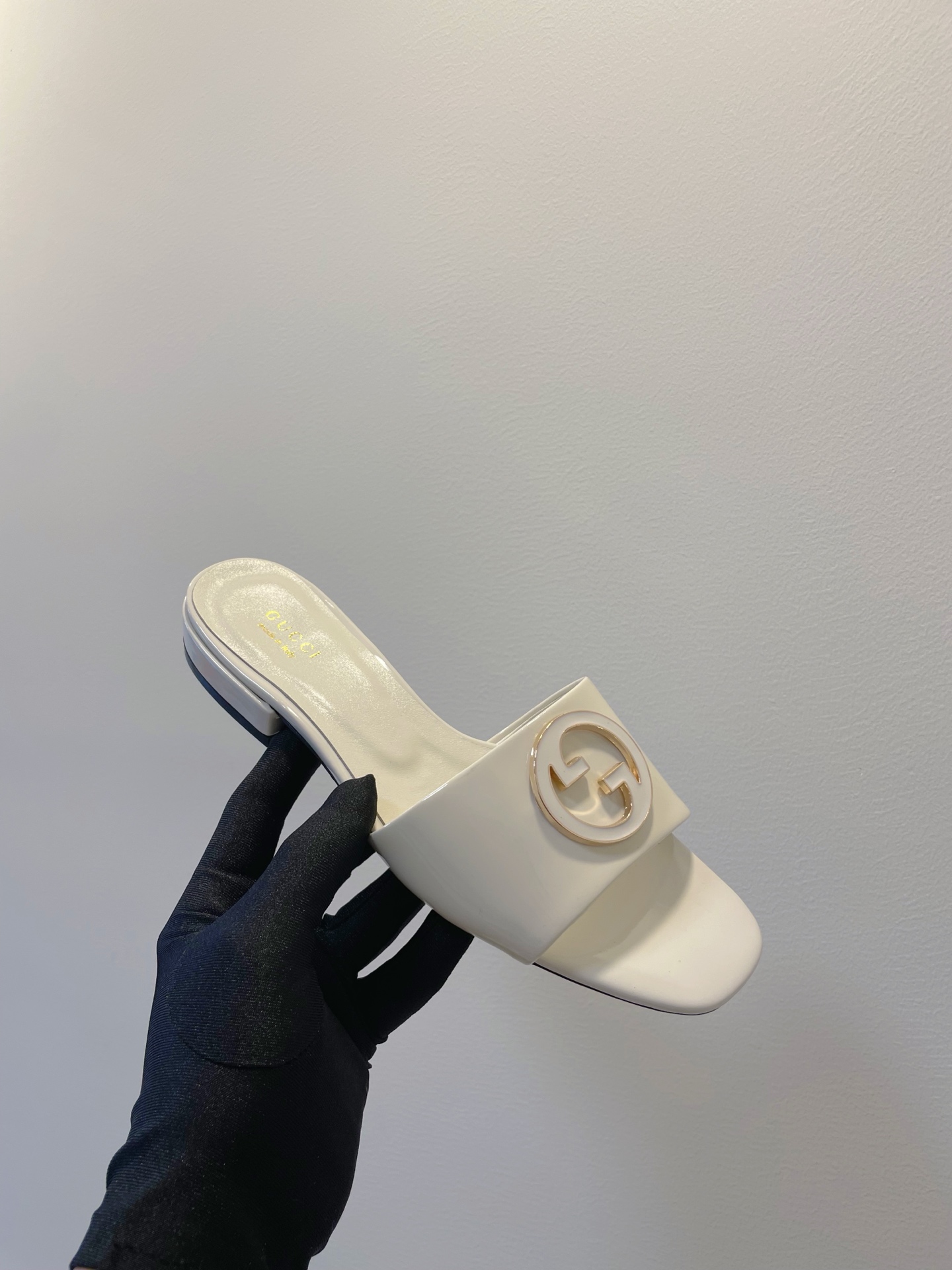 Gucci, Women's Slipper, White - Afbeelding 9