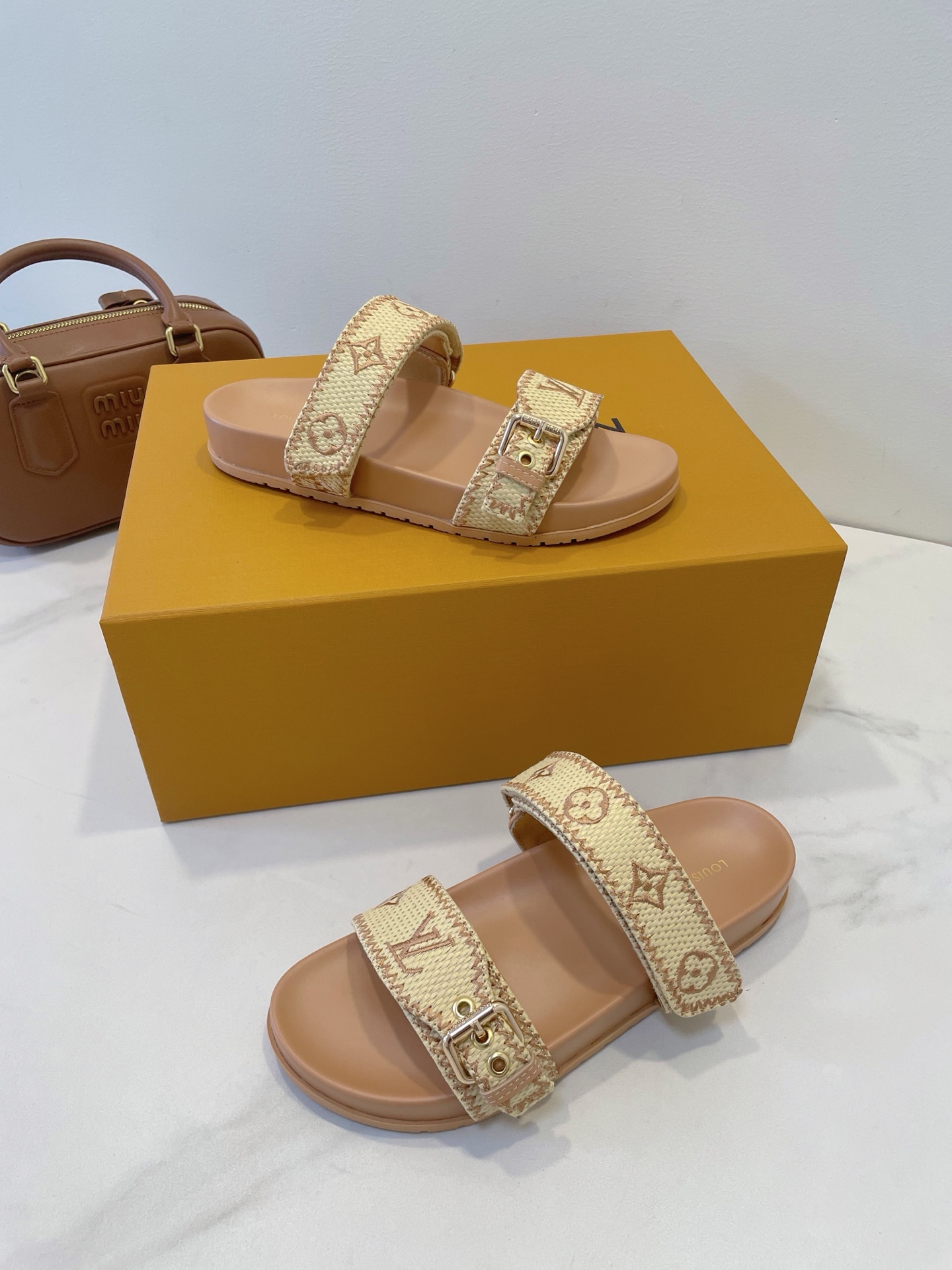 Louis Vuitton, Women's Slipper, Camel - Afbeelding 7