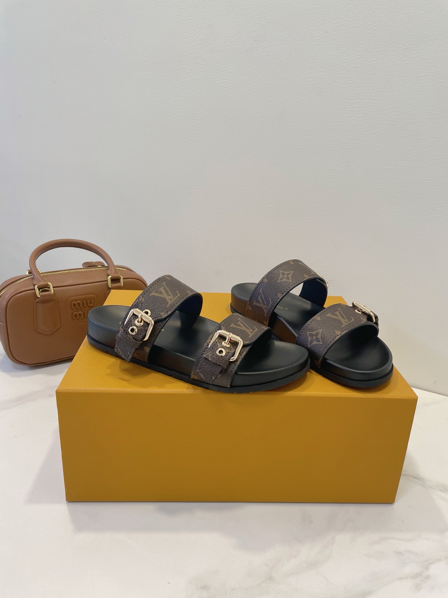 Louis Vuitton, Women's Slipper, Brown - Afbeelding 2
