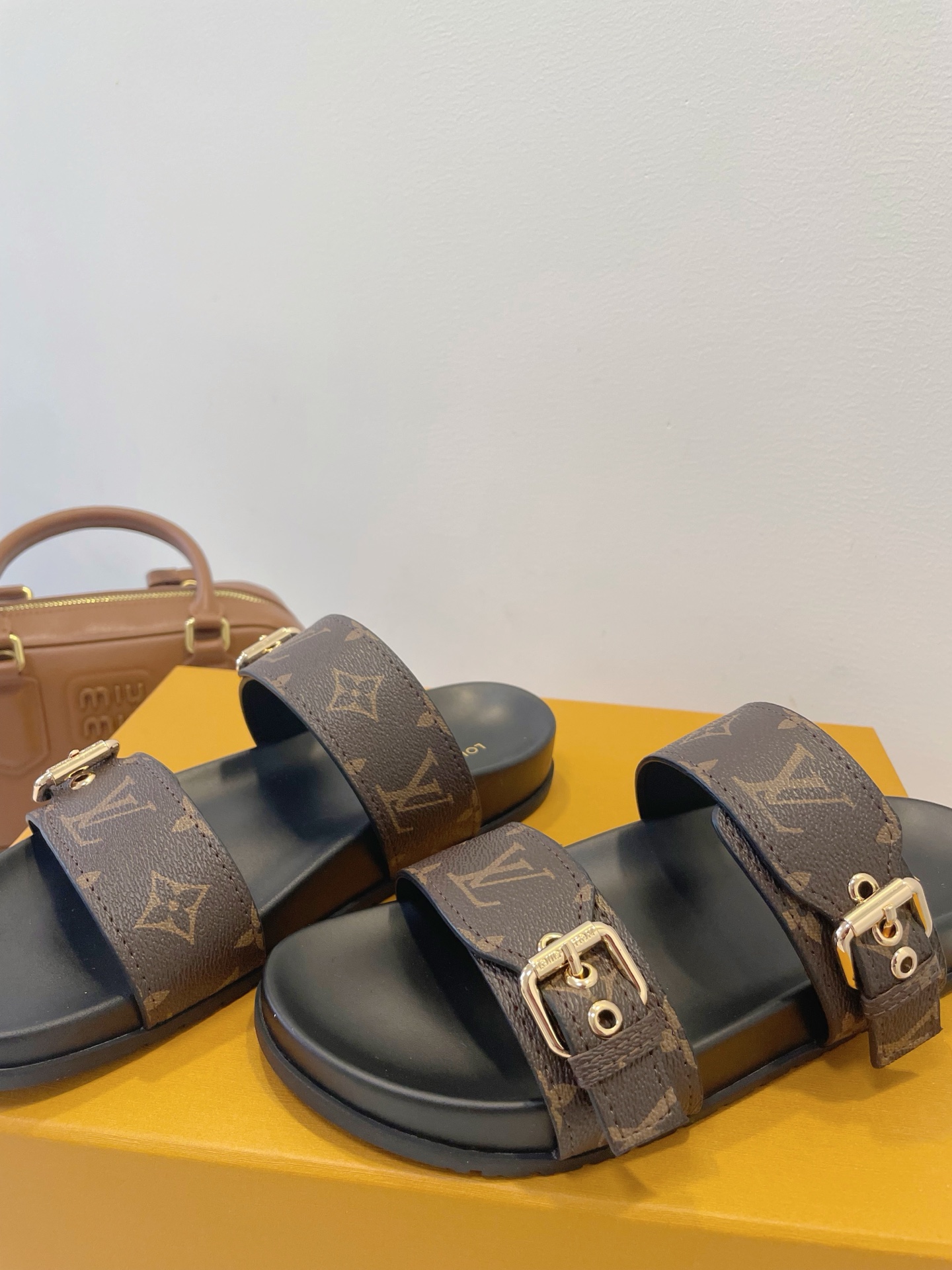 Louis Vuitton, Women's Slipper, Brown - Afbeelding 4