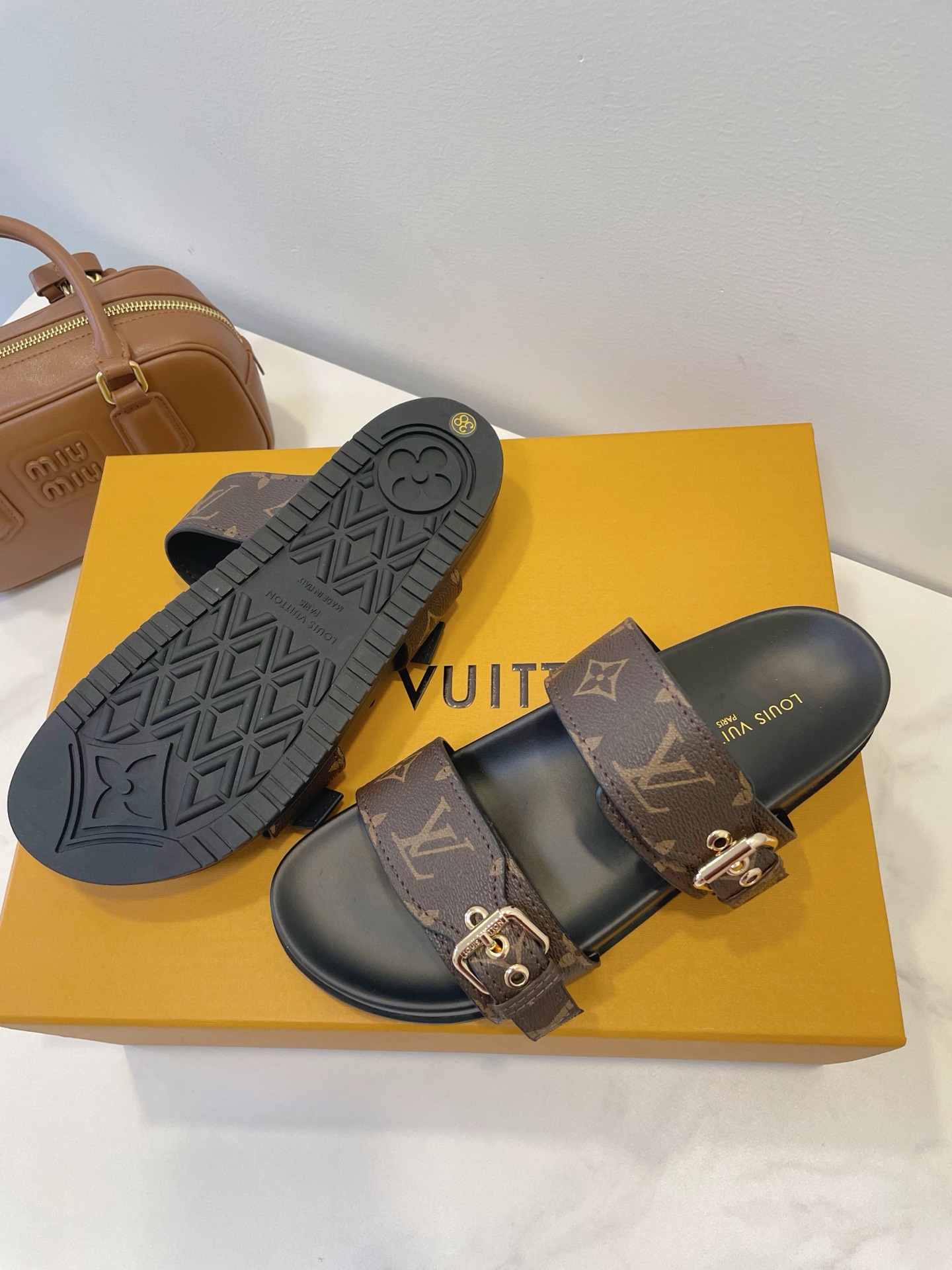 Louis Vuitton, Women's Slipper, Brown - Afbeelding 7