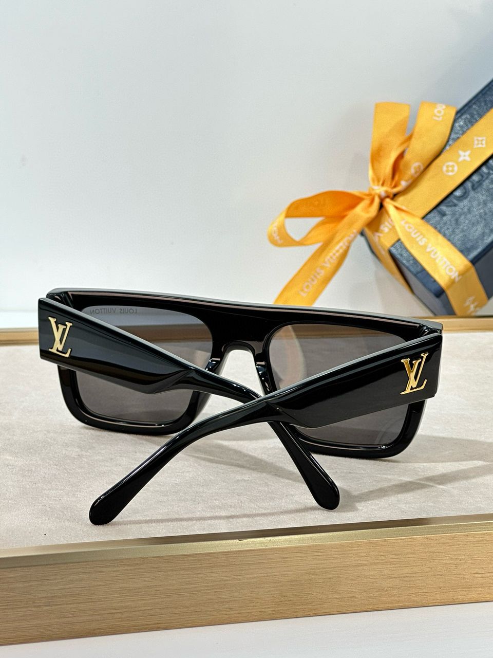 Louis Vuitton, Clash Square, Unisex, Sunglass, Black - Afbeelding 5