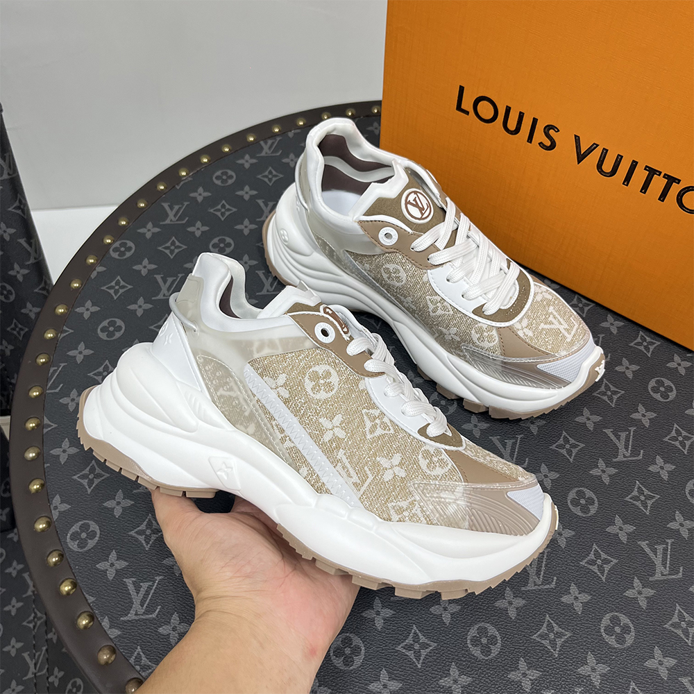 Louis Vuitton, Run 55, Women's Sneaker, Beige - Afbeelding 4