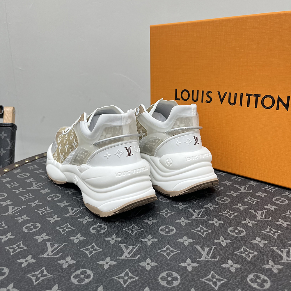 Louis Vuitton, Run 55, Women's Sneaker, Beige - Afbeelding 6