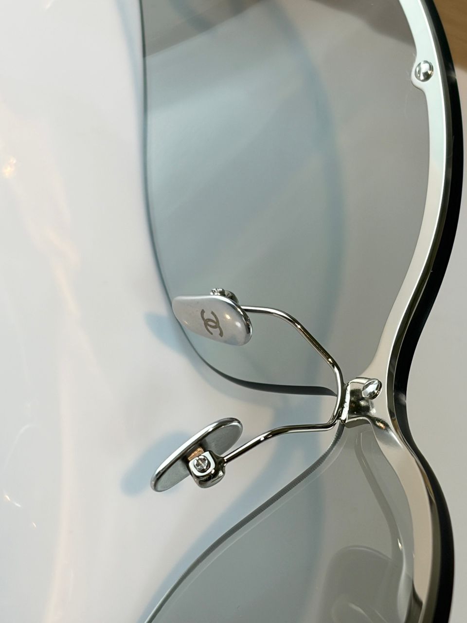 Chanel, Women Sunglasses - Afbeelding 3