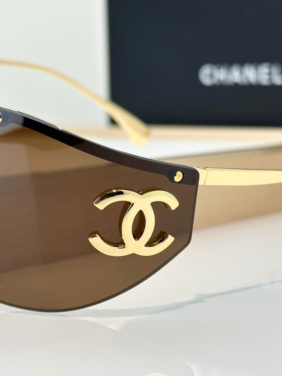 Chanel, Women Sunglasses - Afbeelding 9