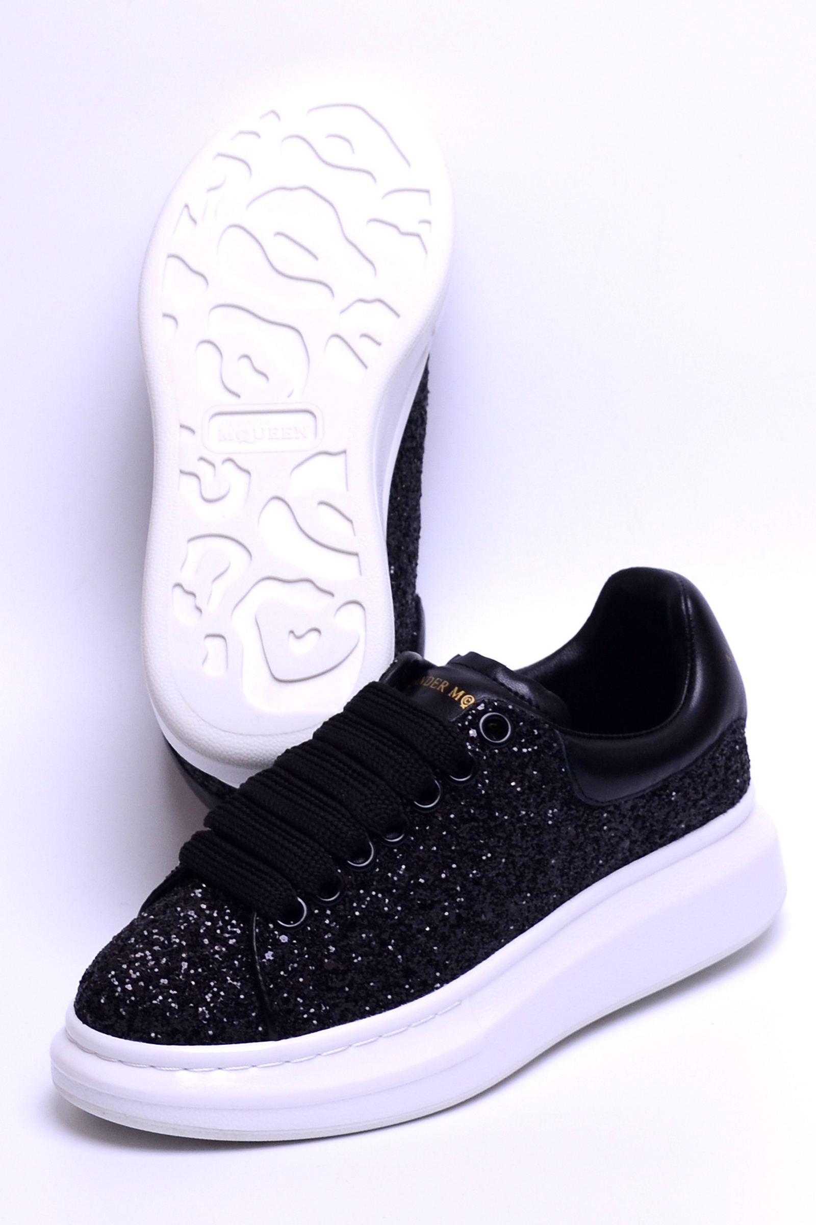 Alexander Mcqueen, Dames Oversized Sneakers, Zwart Oversized - Afbeelding 3