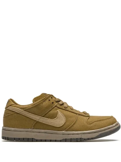 Nike Dunk Low Pro SB sneakers