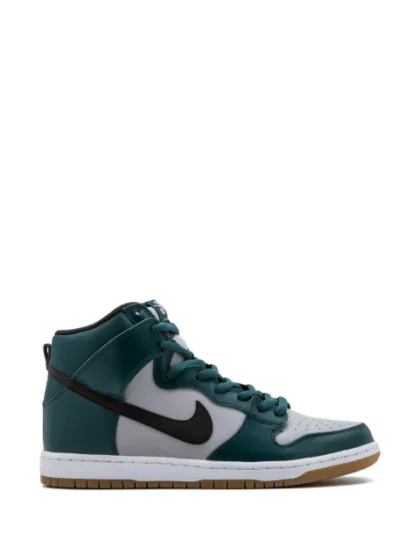 Nike Dunk High Pro SB sneakers