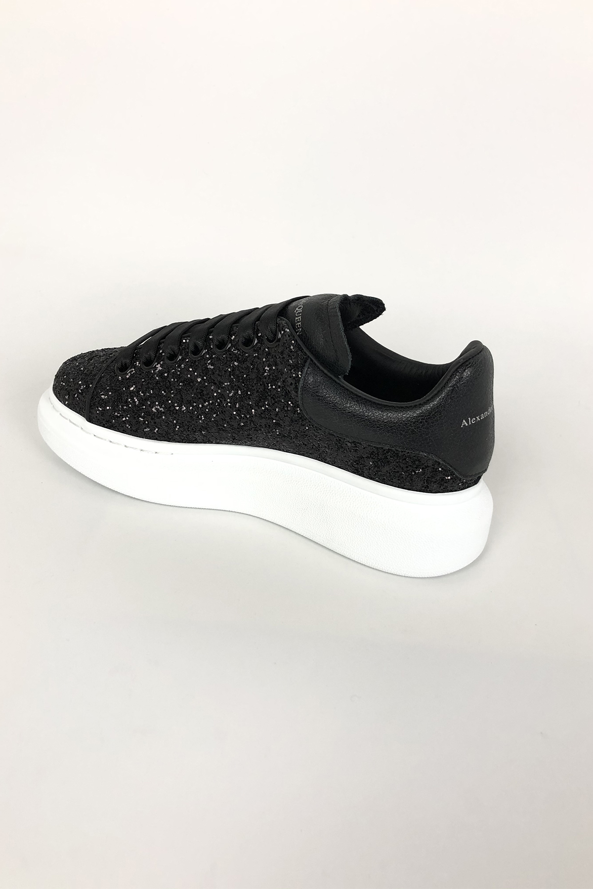 Alexander Mcqueen, Women's Oversized Sneaker, Black - Afbeelding 2