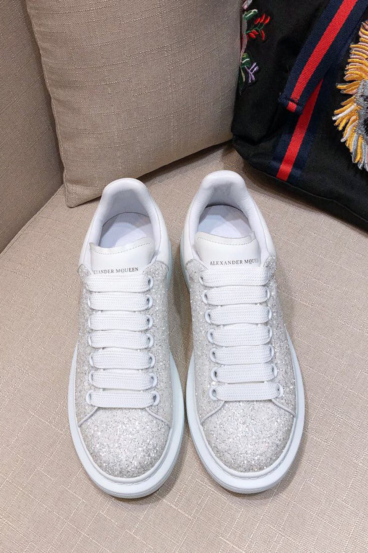 Alexander Mcqueen, Women's Oversized Sneaker, White - Afbeelding 3