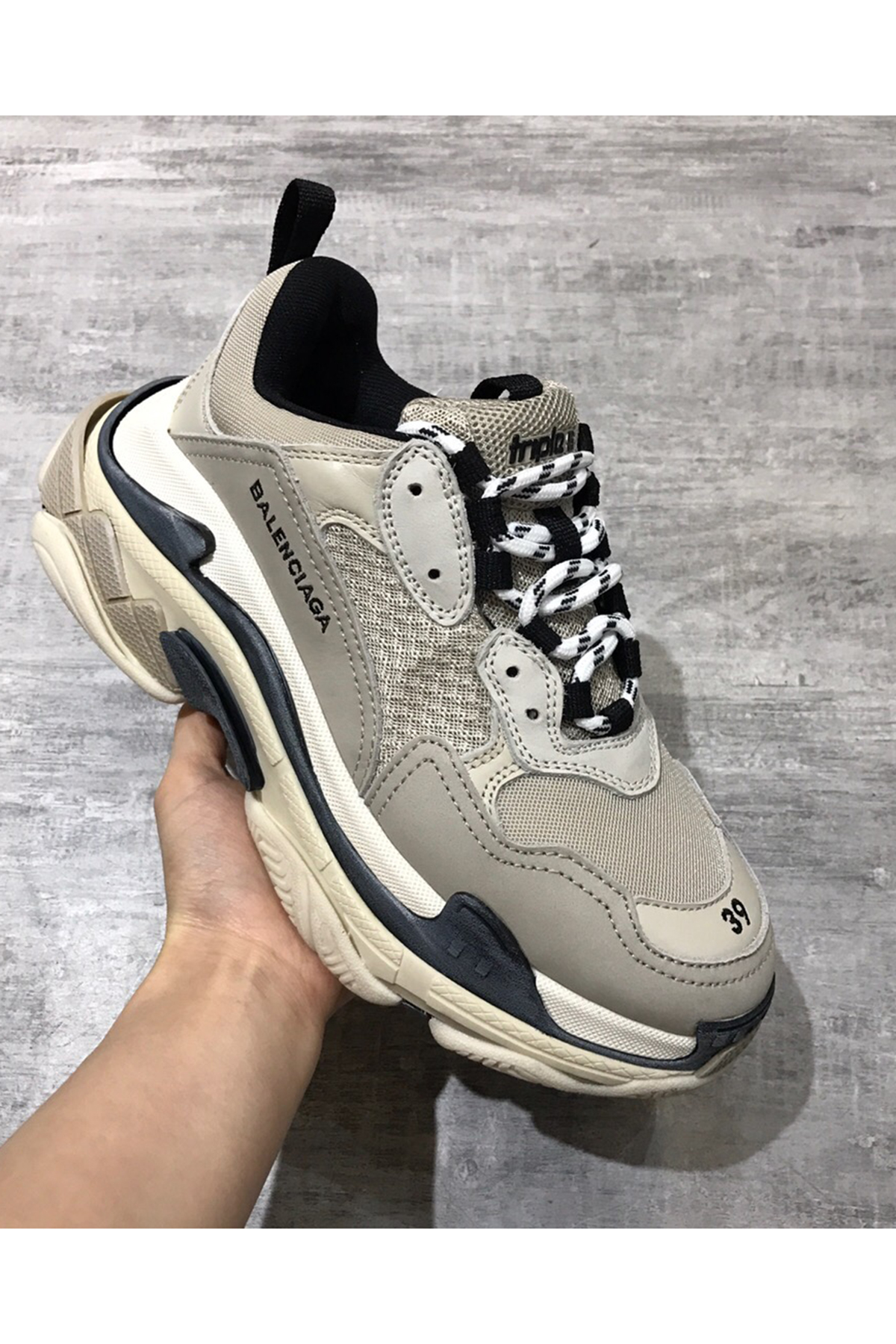 Balenciaga, Triple S, Women's Sneaker, Beige - Afbeelding 6