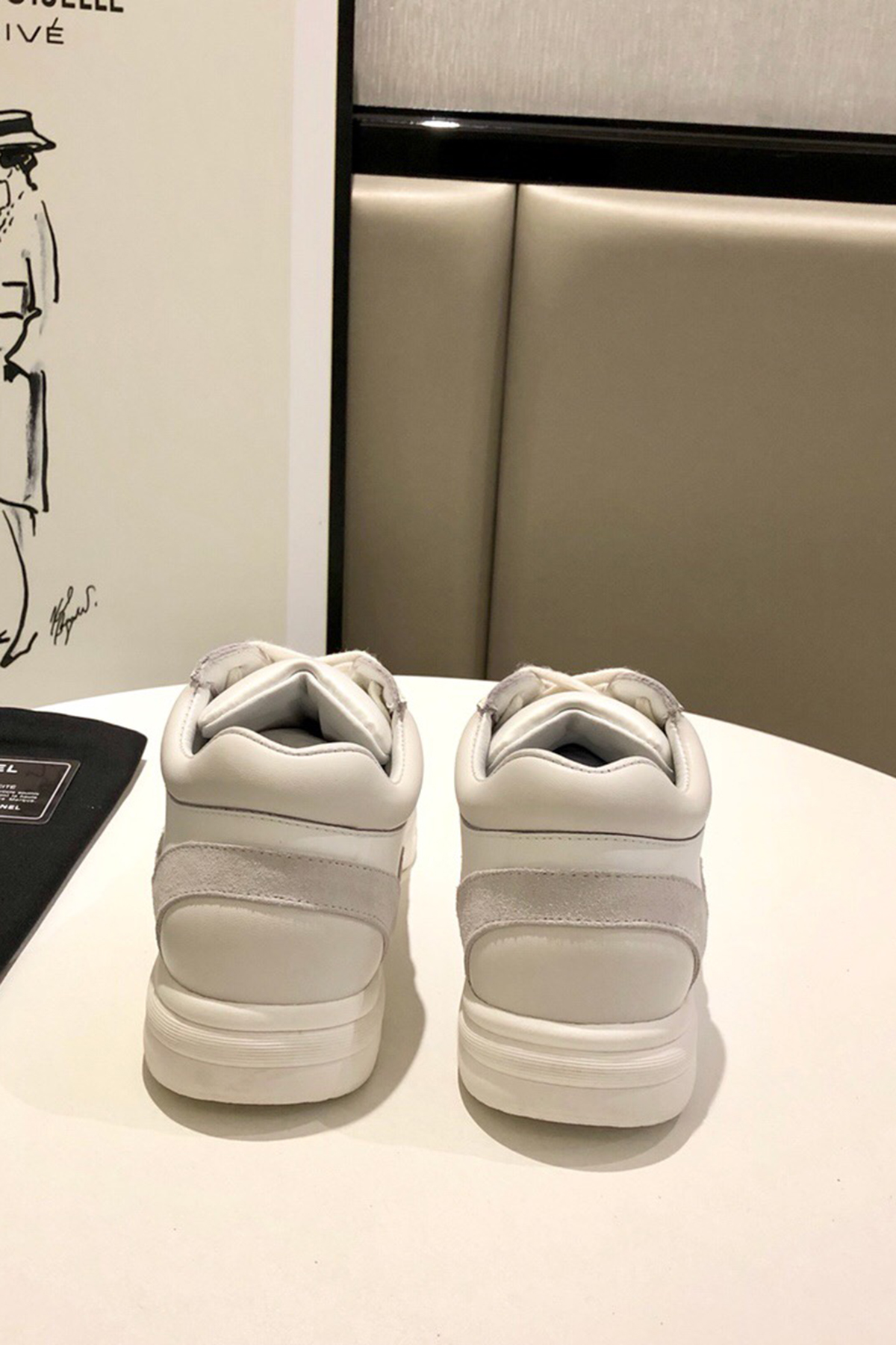 Chanel, Women's Sneaker, White - Afbeelding 5