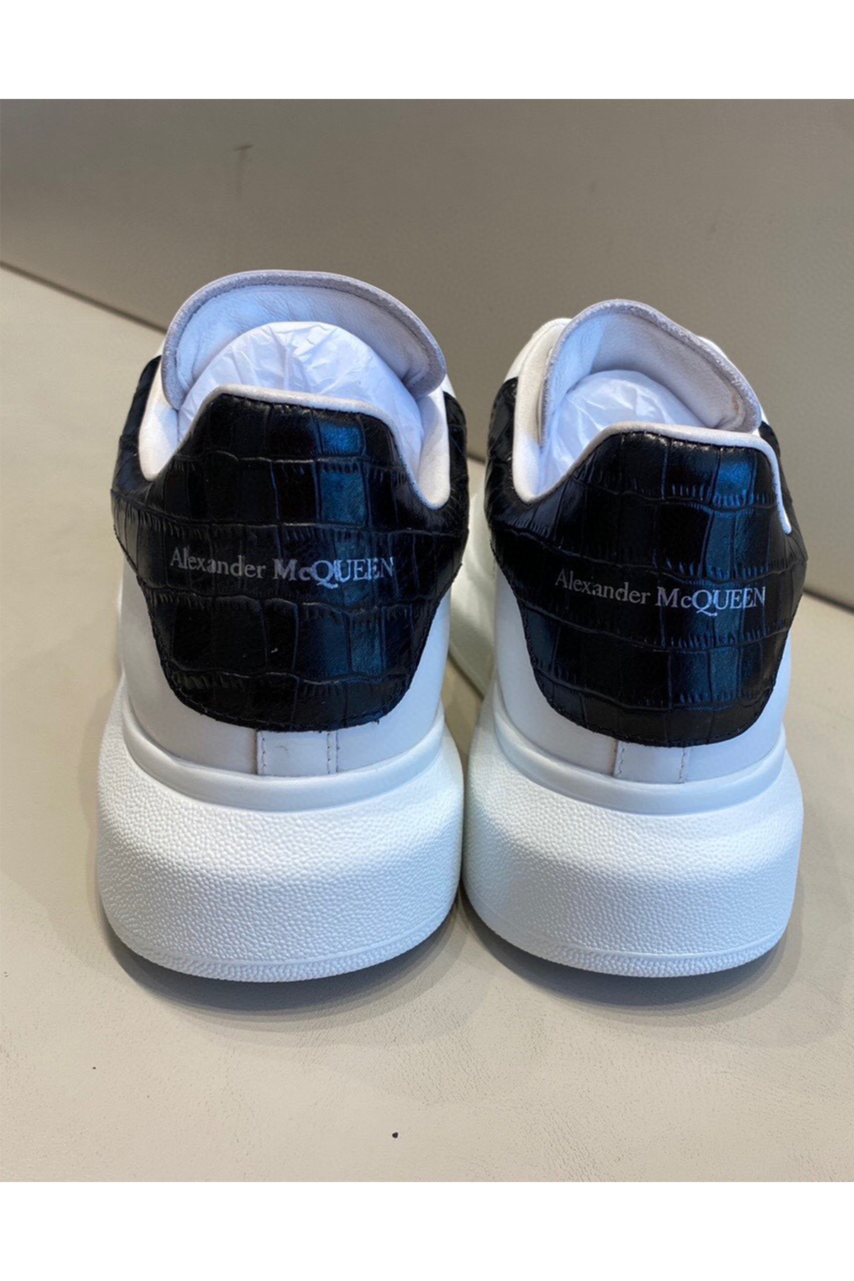 Alexander Mcqueen, Oversized, Women's Sneaker, White - Afbeelding 3