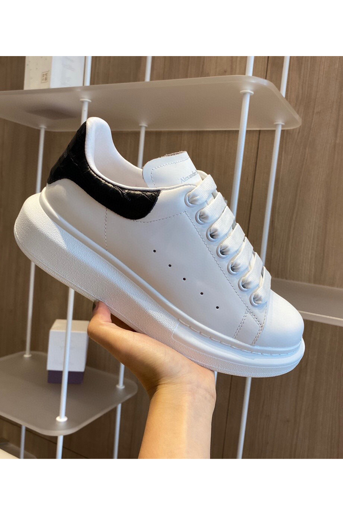 Alexander Mcqueen, Oversized, Women's Sneaker, White - Afbeelding 5
